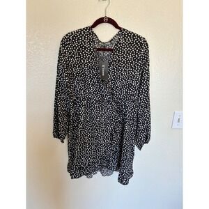 If Yooou Black White Daisy Floral Wrap Mini Dress Long Sleeve V-Neck XL NWT